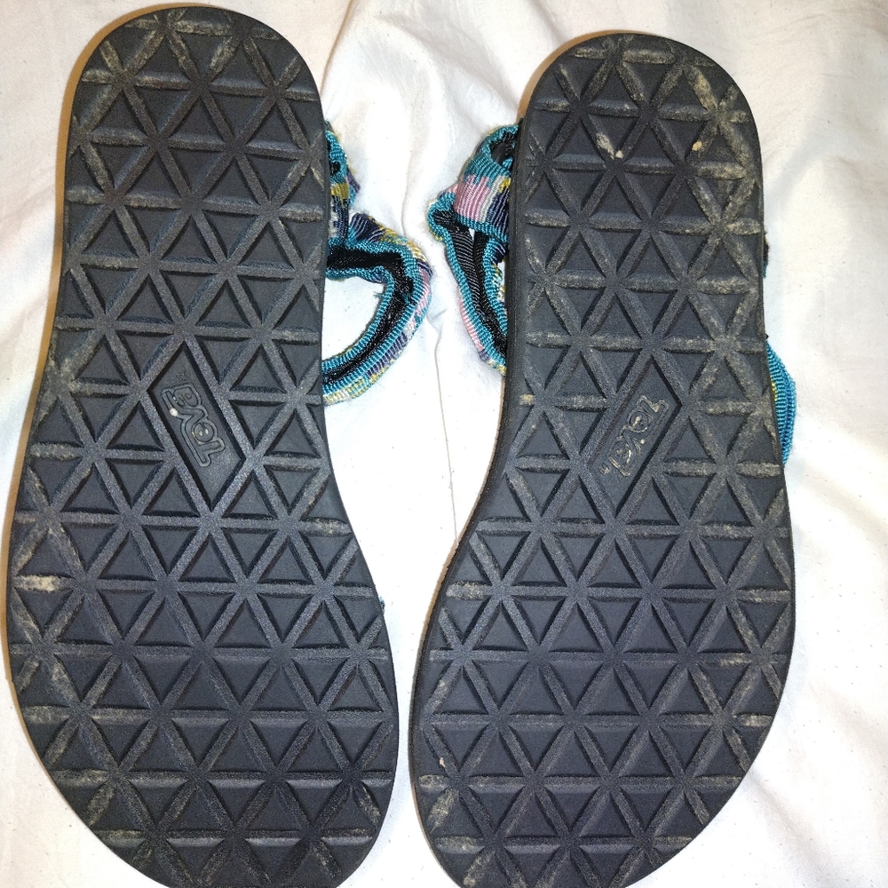 teva original universal sandal Size 9 Women's 1003987.Tribal Aztec vibe - Picture 7 of 9